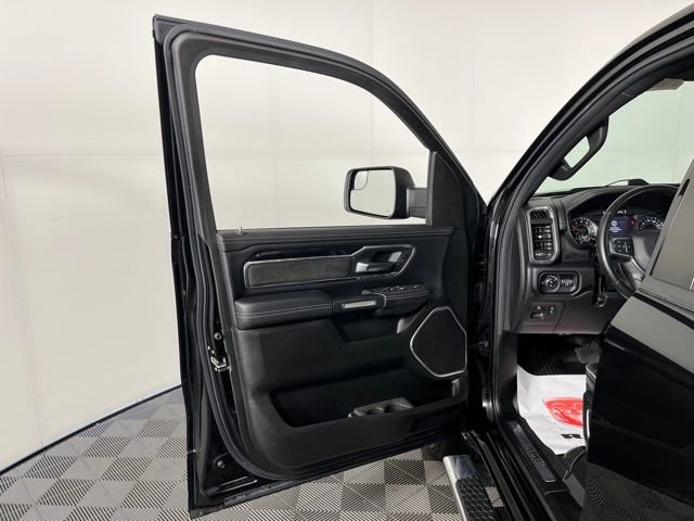 Used 2022 RAM 1500 Laramie w/ Sport Appearance Package image 15