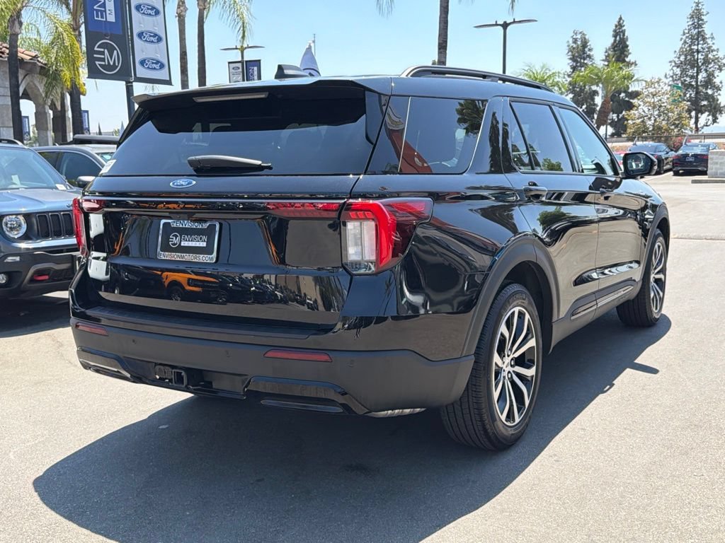 Used 2026 Ford Explorer ST-Line RWD image 12