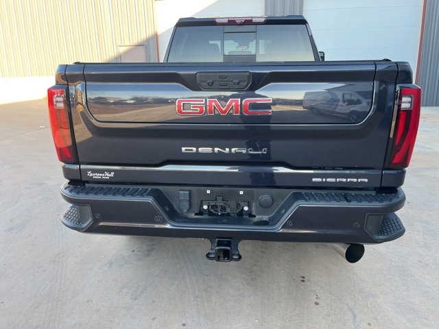 Used 2024 GMC Sierra 2500 Denali w/ Technology Package image 5