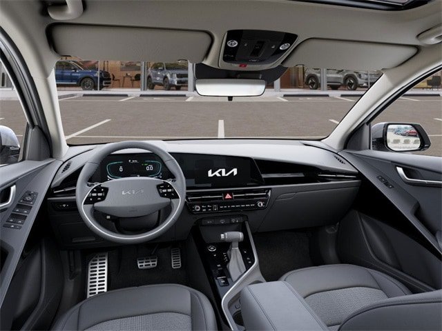 New 2025 Kia Niro EX Touring FWD image 14