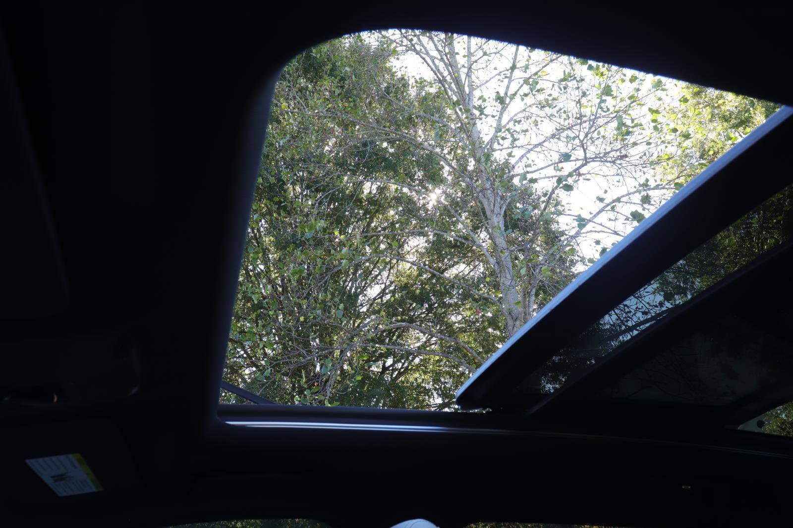 Used 2026 BMW X1 xDrive28i w/ Technology Package image 24