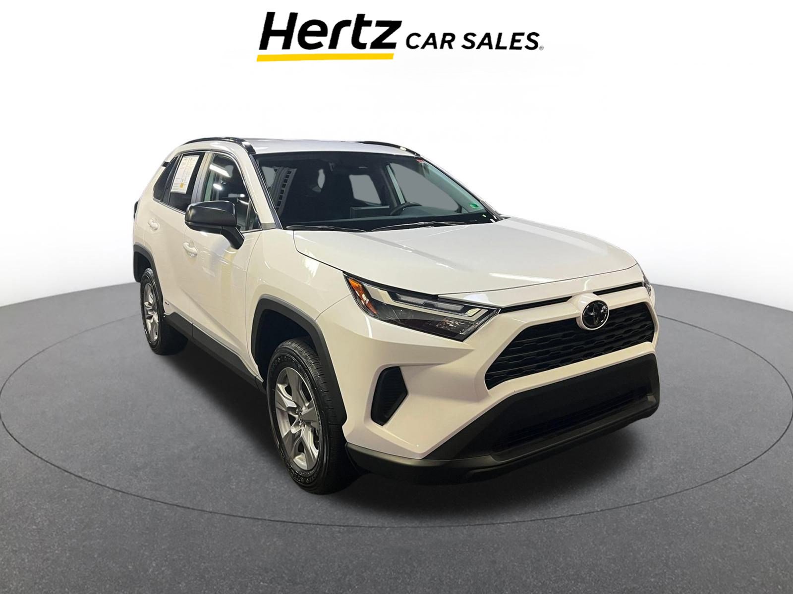 Used 2025 Toyota RAV4 LE video 1
