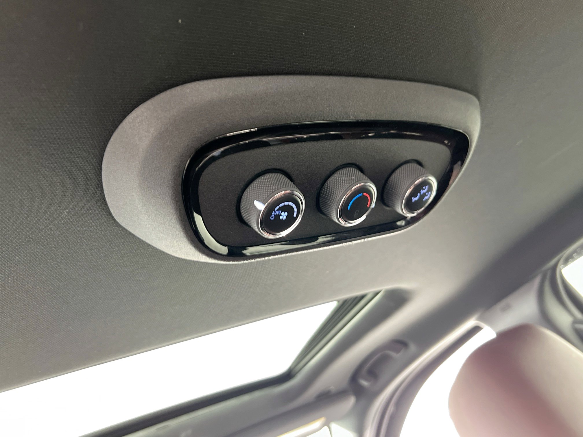 Used 2023 Dodge Durango GT image 26