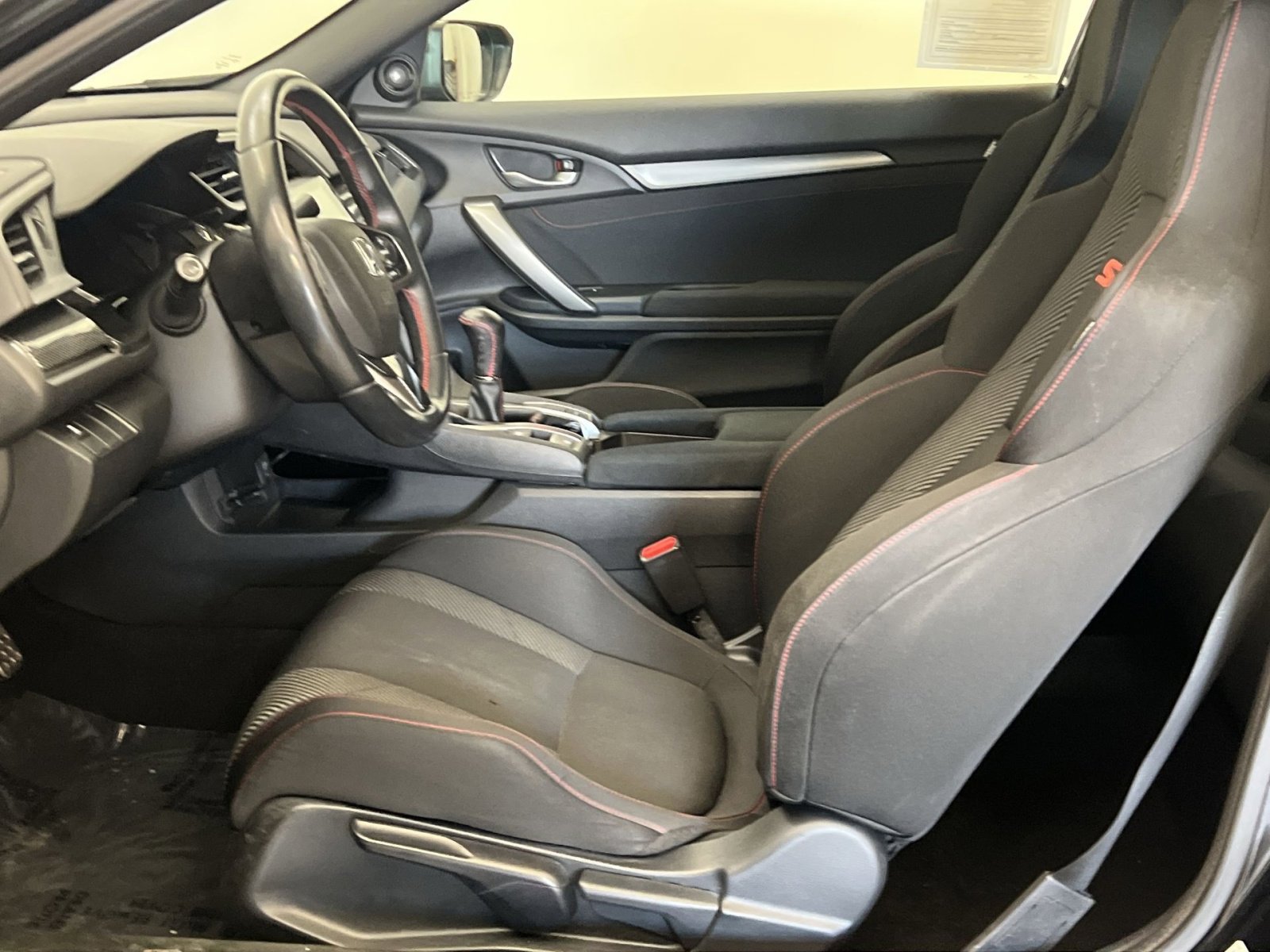 Used 2018 Honda Civic Si image 11
