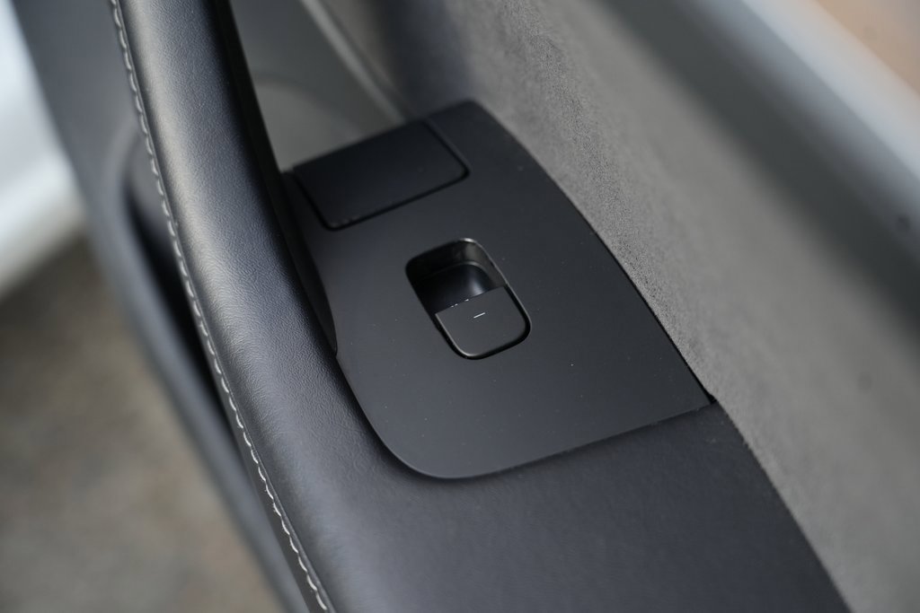 Used 2023 Tesla Model 3 Standard Range image 35