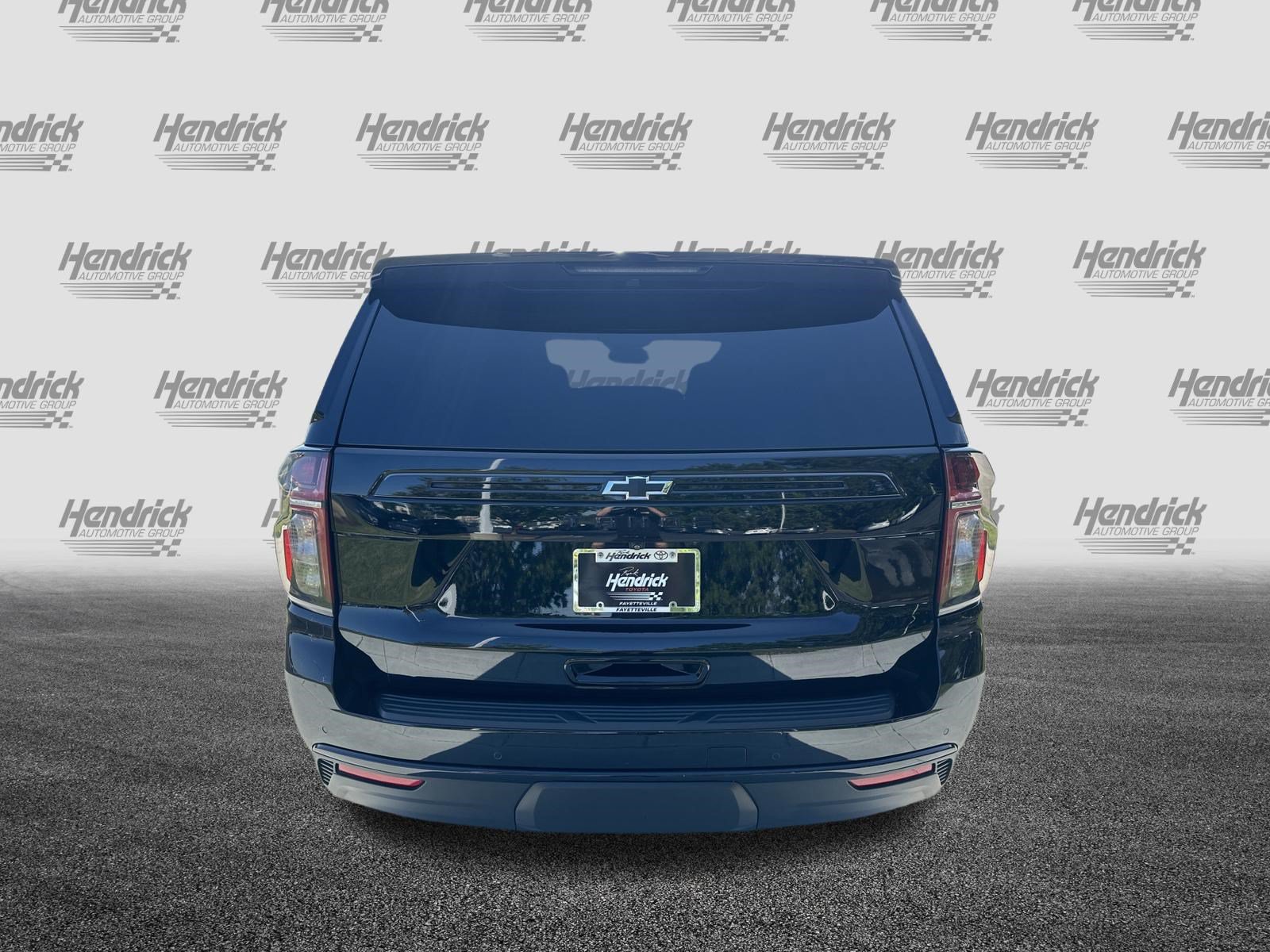 Used 2024 Chevrolet Tahoe Z71 w/ Luxury Package AWD/4WD image 9