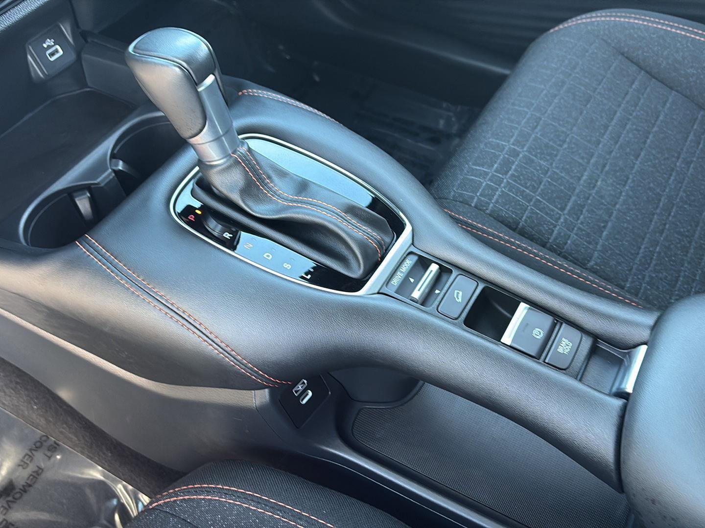 Certified 2025 Honda HR-V Sport image 15