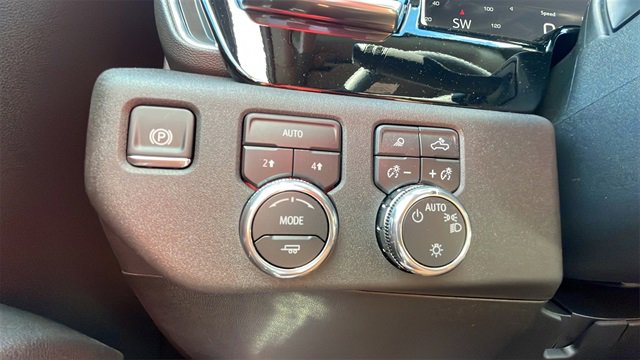 New 2026 GMC Sierra 1500 SLE w/ Preferred Package image 14