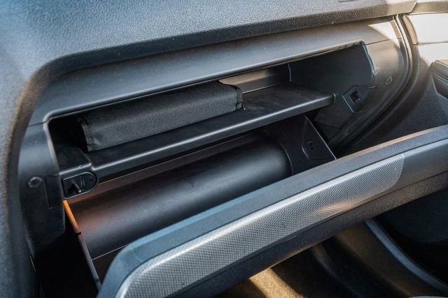 Used 2018 Ford Explorer XLT w/ Equipment Group 202A image 49