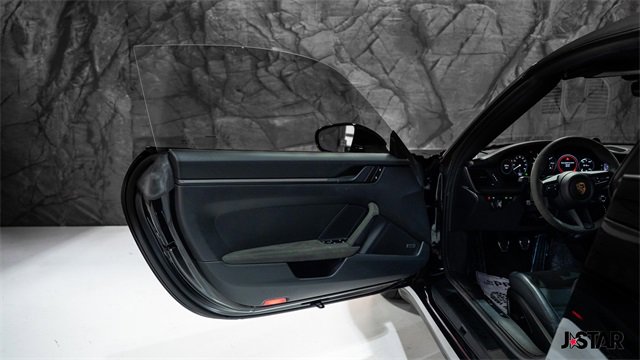 Used 2024 Porsche 911 Targa 4 GTS image 5