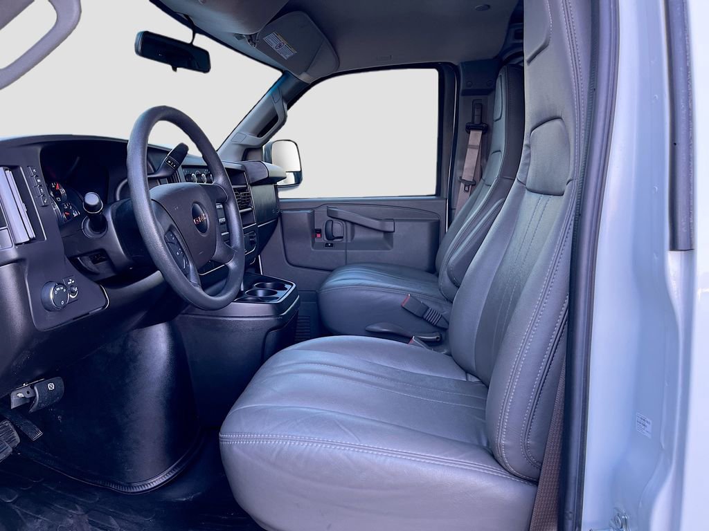 Used 2024 GMC Savana 2500 w/ Driver Convenience Package image 20