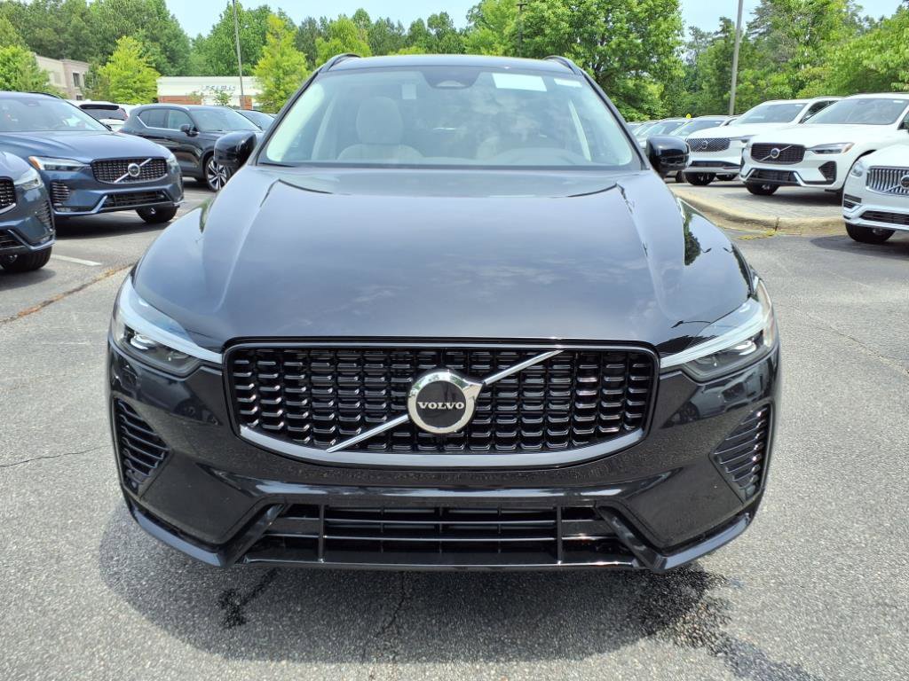 New 2025 Volvo XC60 T8 Core w/ Protection Package Premier image 10