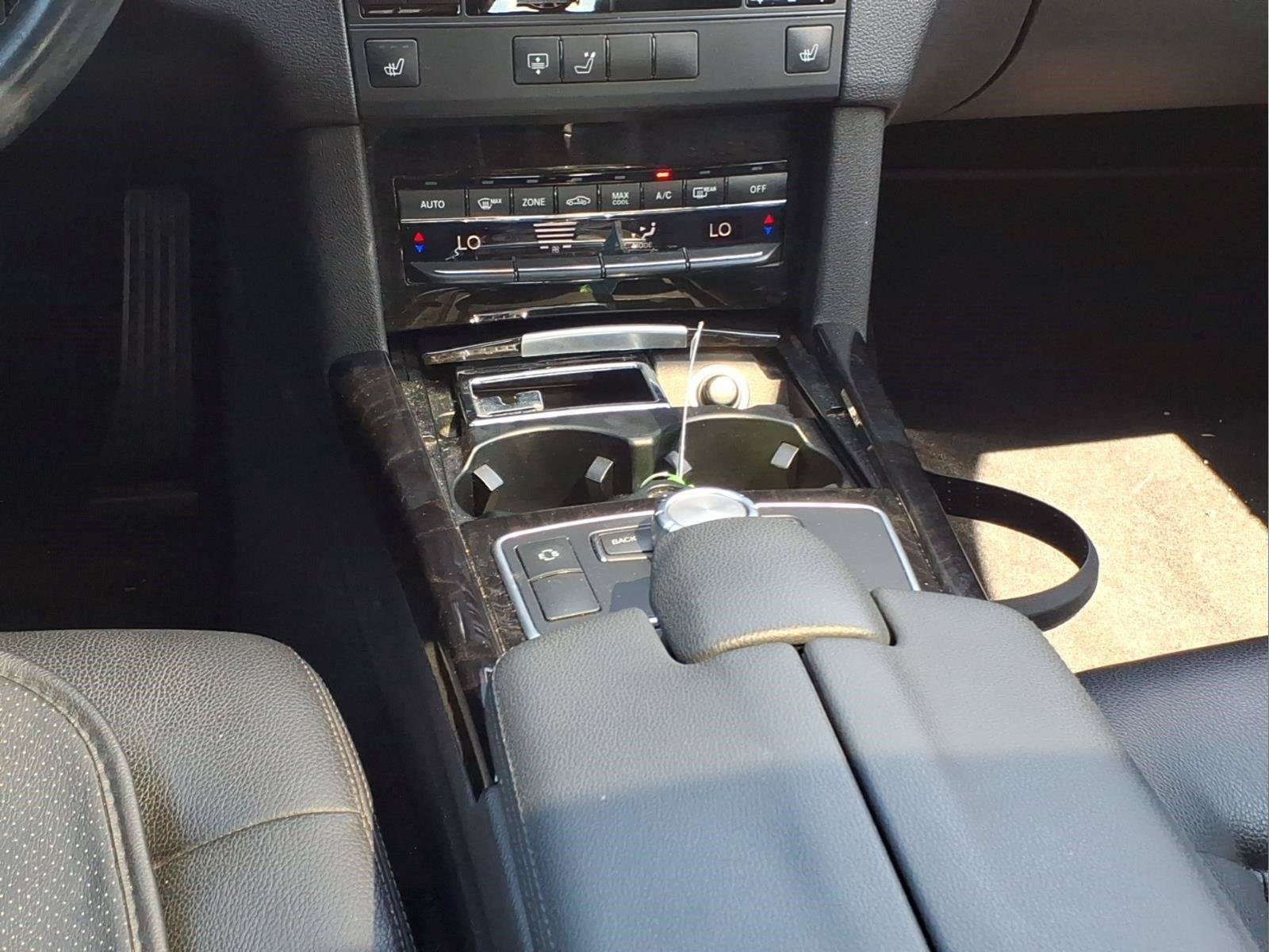 Used 2013 Mercedes-Benz E 350 4MATIC Sedan image 15