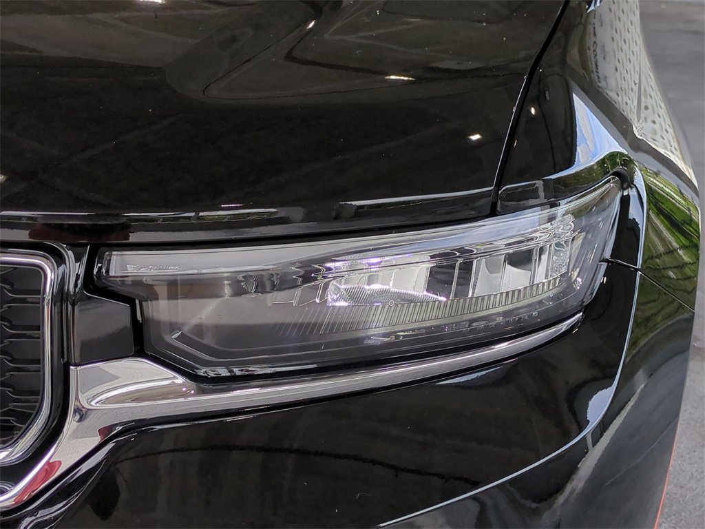 New 2025 Jeep Grand Cherokee Limited image 10