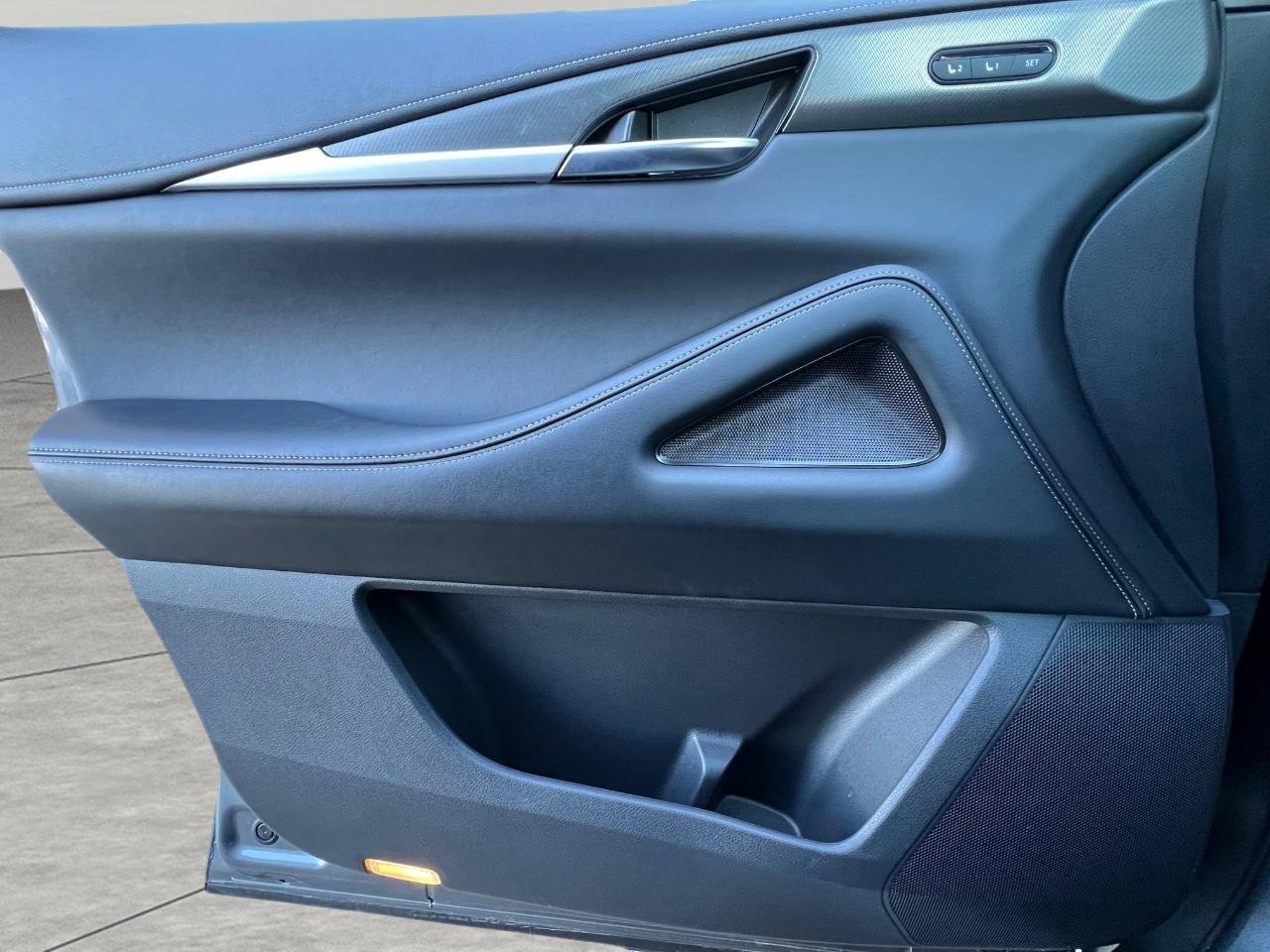 Used 2025 INFINITI QX60 Luxe image 18