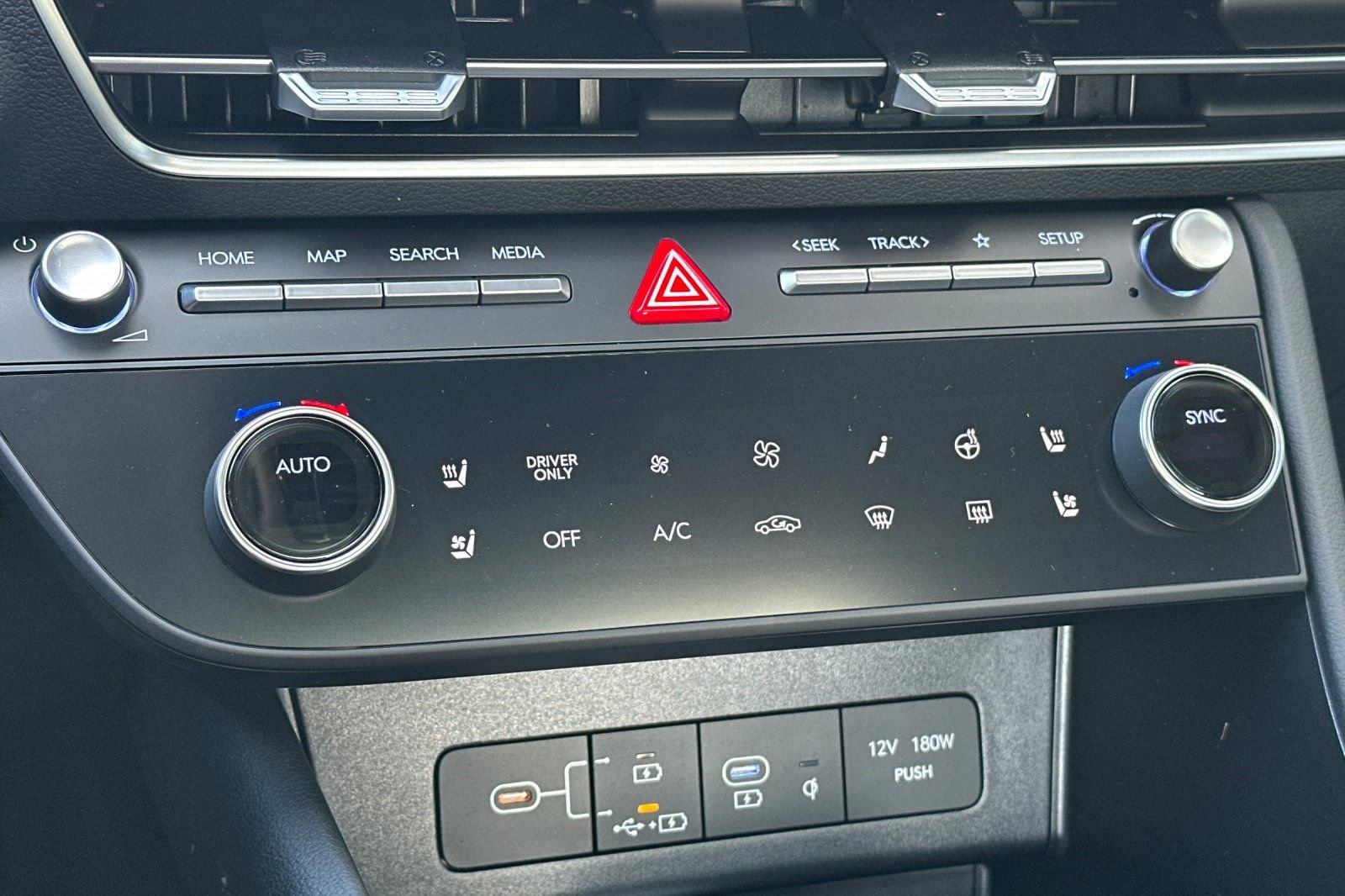 New 2026 Hyundai Sonata Limited FWD image 20