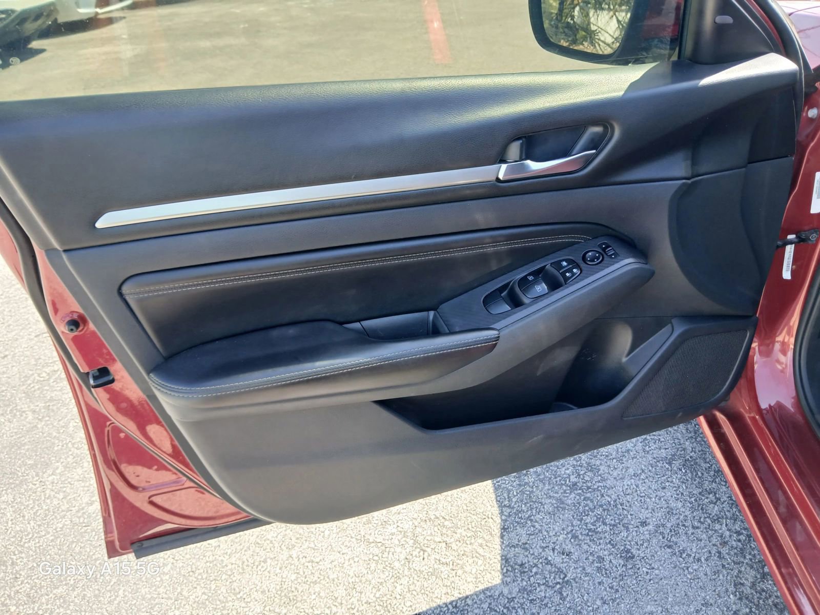 Used 2019 Nissan Altima 2.5 SV image 10