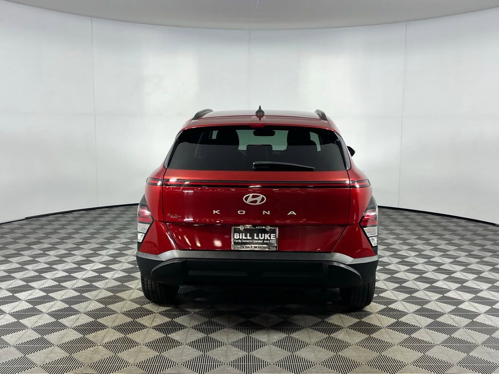Used 2025 Hyundai Kona SEL image 15