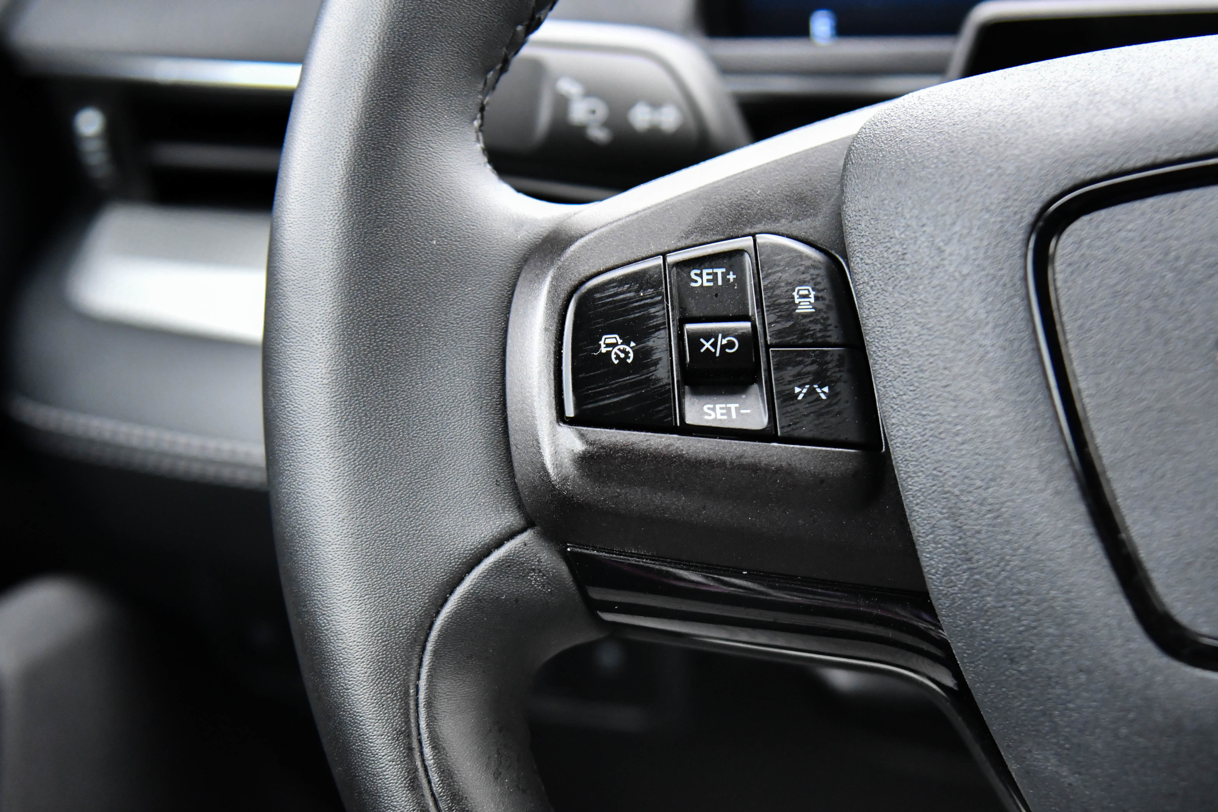 Used 2023 Ford Mustang Mach-E Select image 35