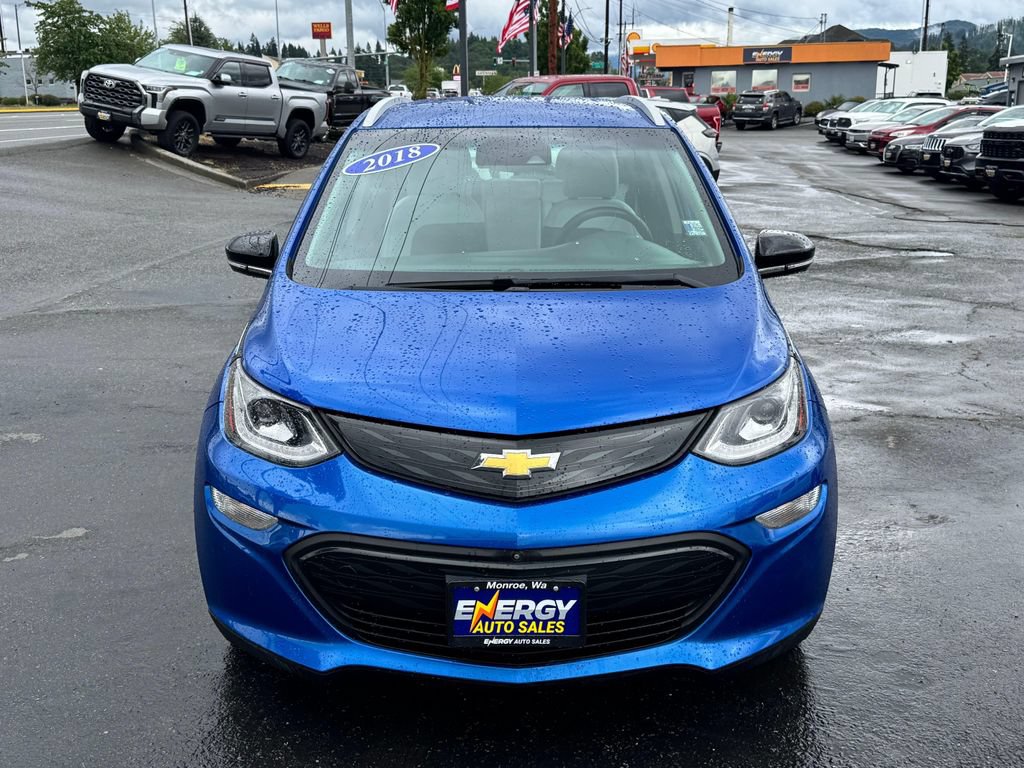 Used 2018 Chevrolet Bolt Premier w/ Driver Confidence II Package FWD image 2