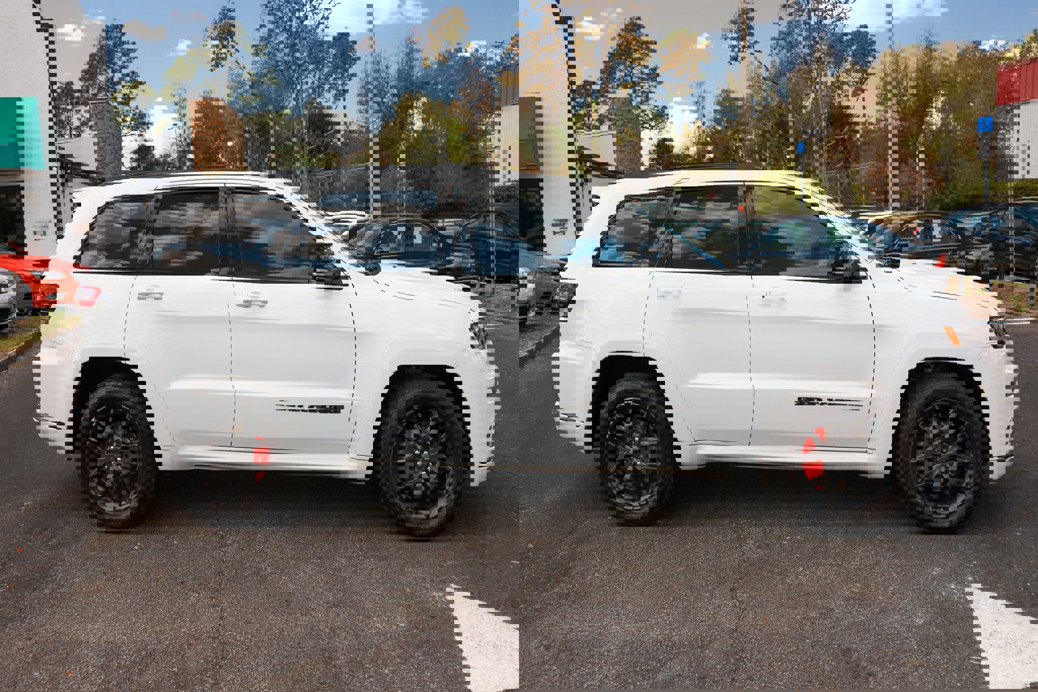 Used 2019 Jeep Grand Cherokee Limited X image 18