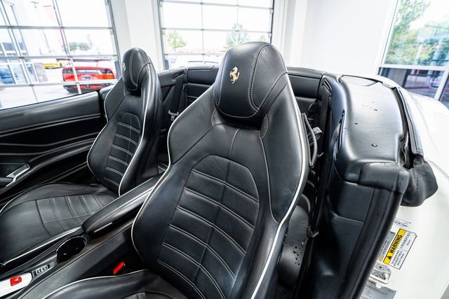 Used 2016 Ferrari California T RWD image 79