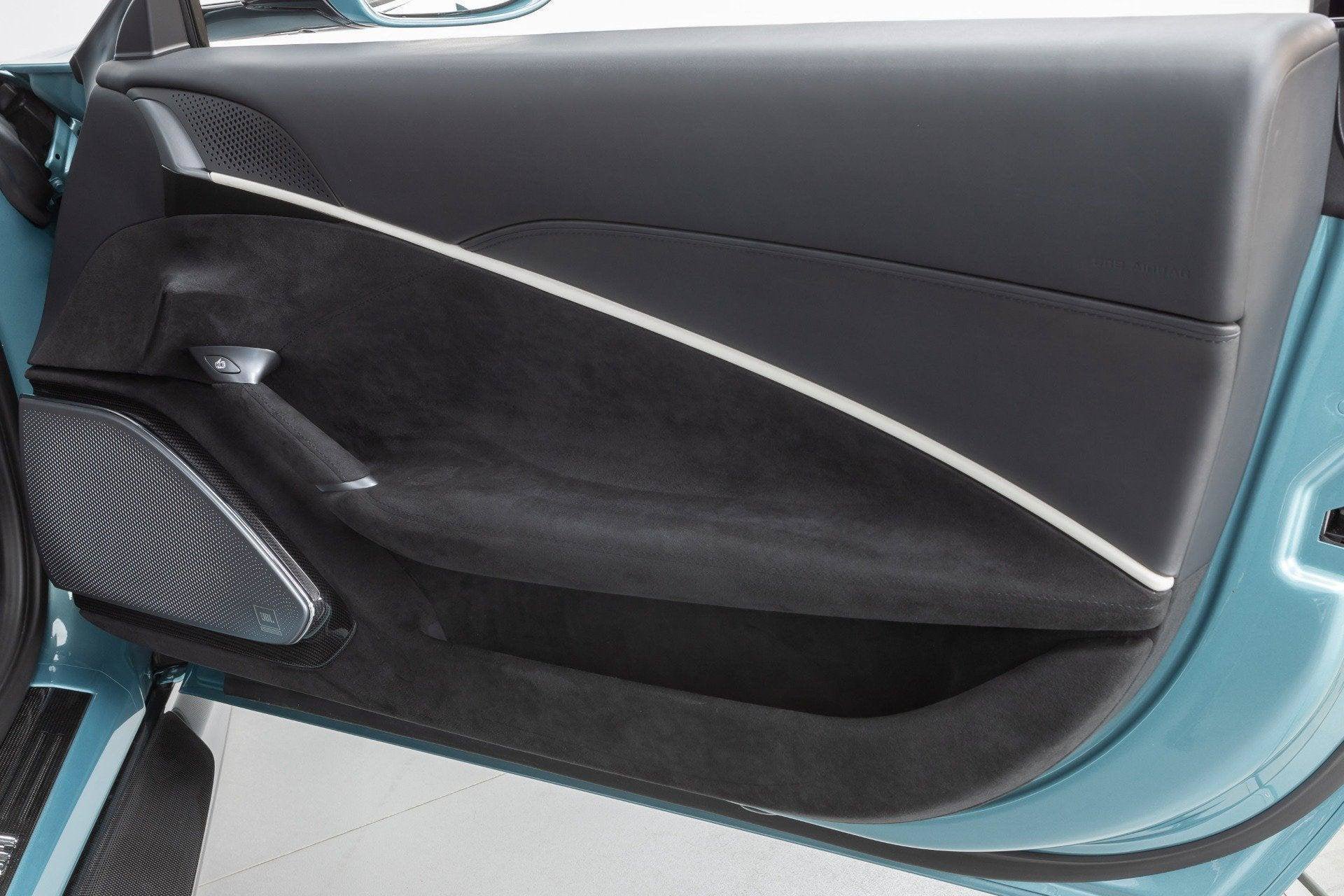 Certified 2024 Ferrari Roma Spider RWD image 42