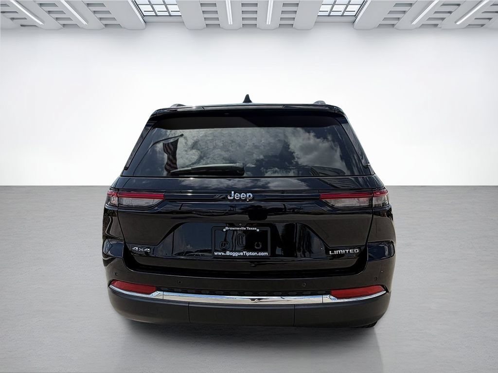 Used 2022 Jeep Grand Cherokee Limited AWD/4WD image 4