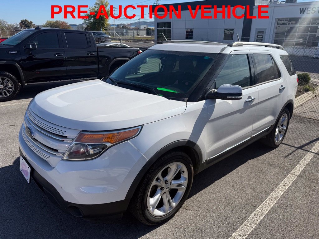 Used 2015 Ford Explorer Limited FWD image 2