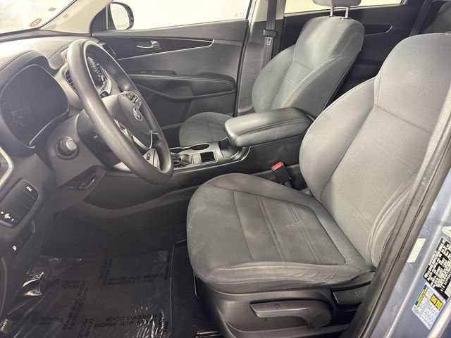 Used 2020 Kia Sorento FWD V6 image 4