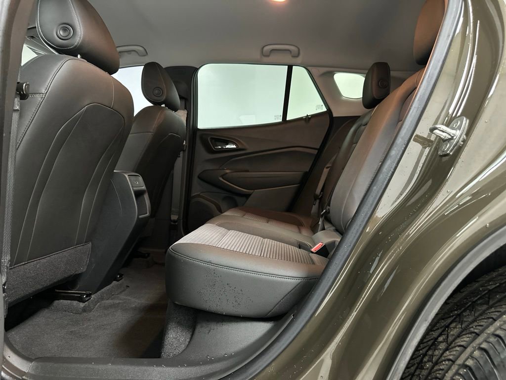 Used 2024 Chevrolet Trax LT w/ Driver Confidence Package image 19