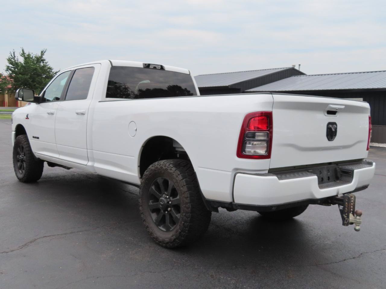 Used 2022 RAM 3500 Lone Star w/ Night Edition AWD/4WD image 4