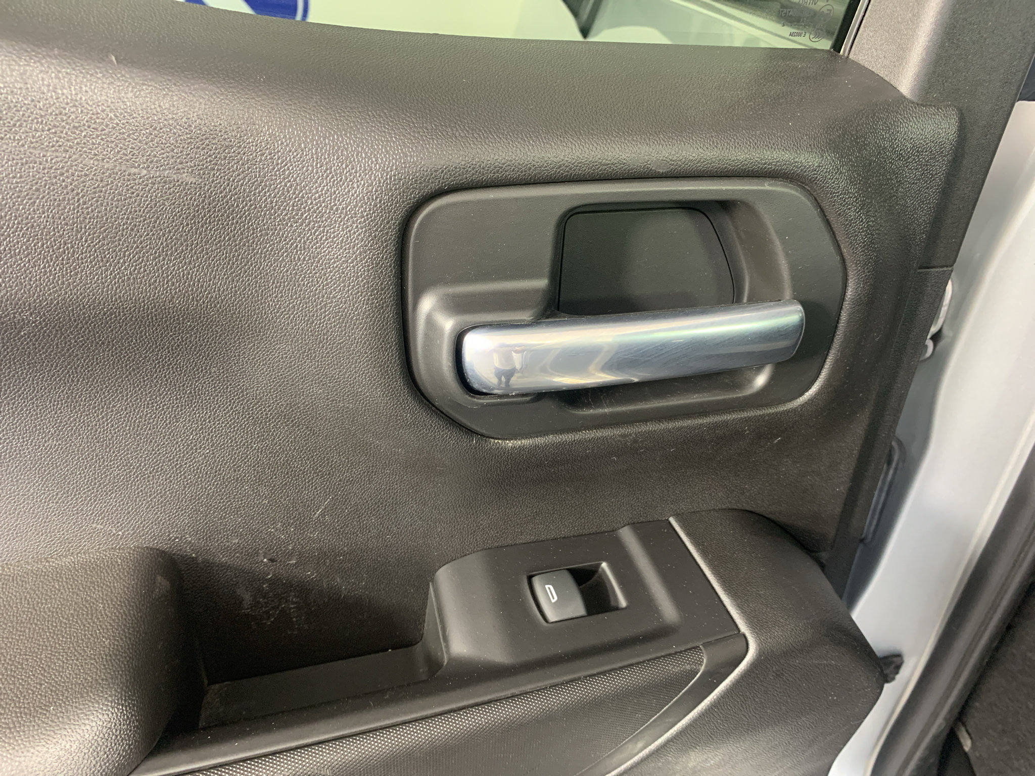Used 2022 Chevrolet Silverado 1500 Custom AWD/4WD image 26