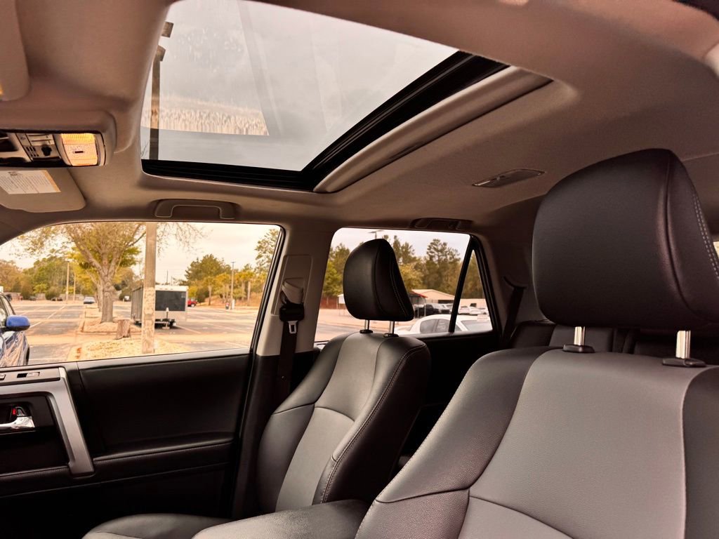 Used 2023 Toyota 4Runner SR5 Premium w/ Moonroof Package image 38