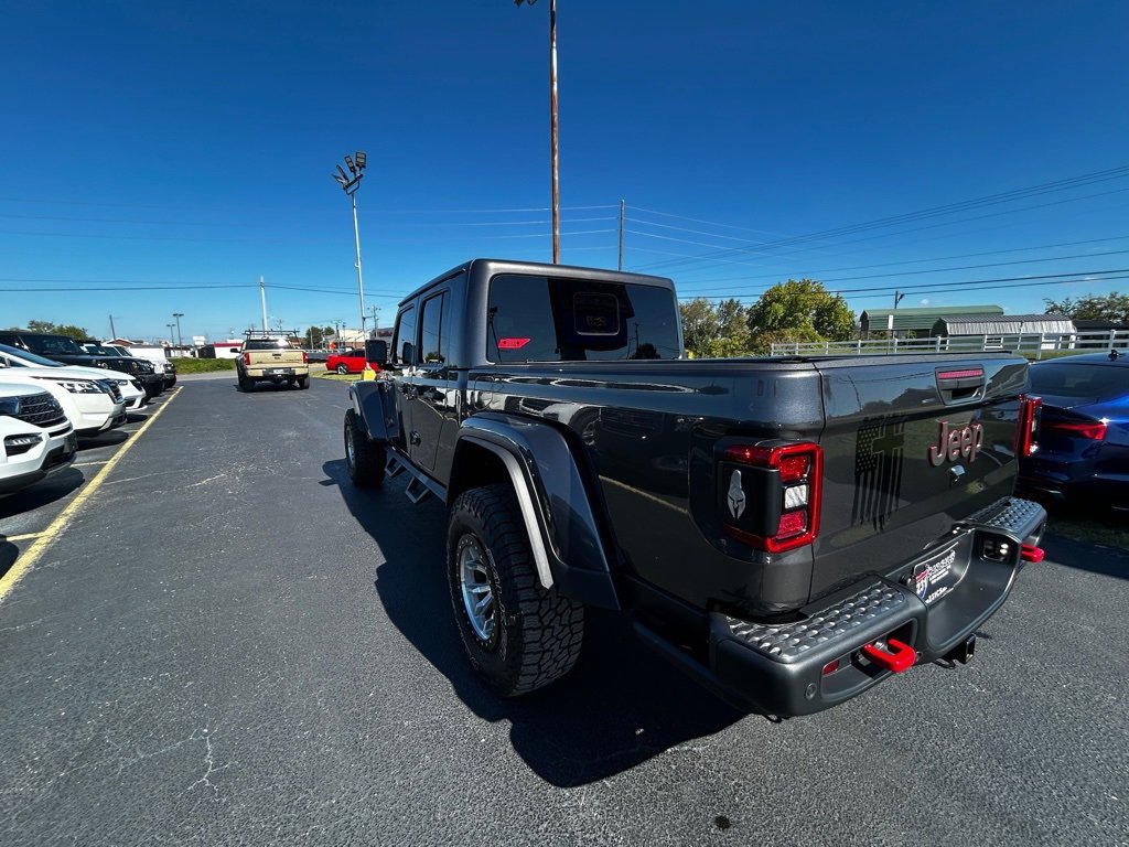 Used 2024 Jeep Gladiator Rubicon image 6