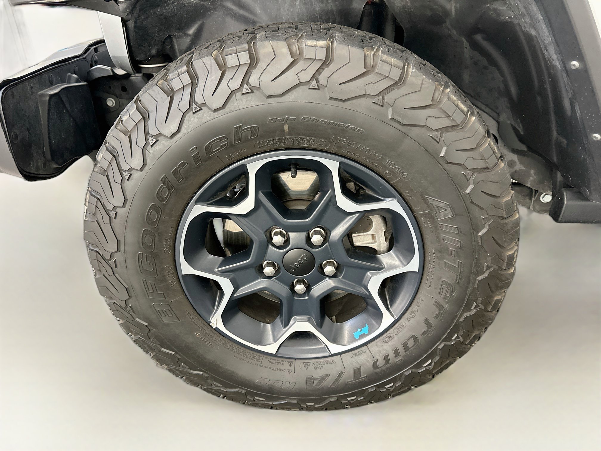 Used 2022 Jeep Wrangler Unlimited Rubicon 4xe AWD/4WD image 35
