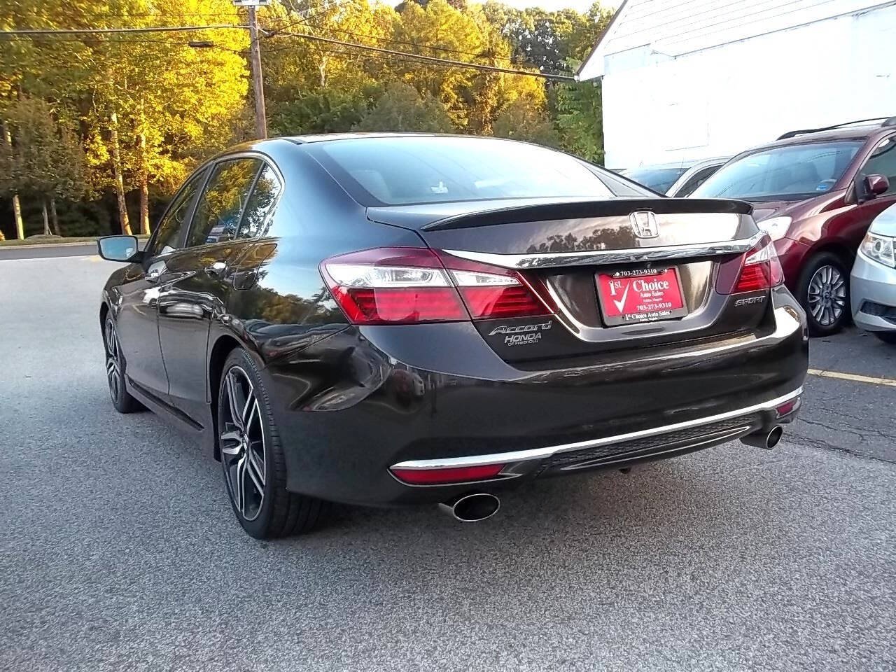 Used 2016 Honda Accord Sport image 2