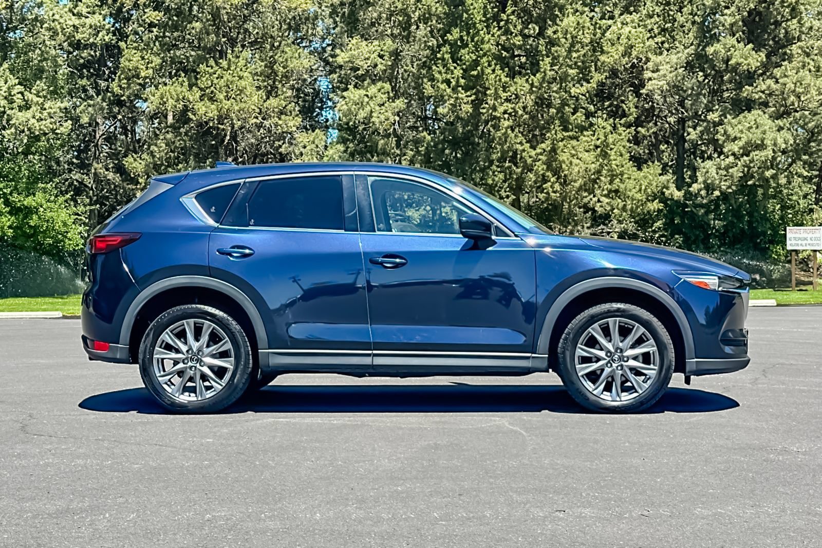 Used 2020 MAZDA CX-5 Grand Touring AWD/4WD image 3