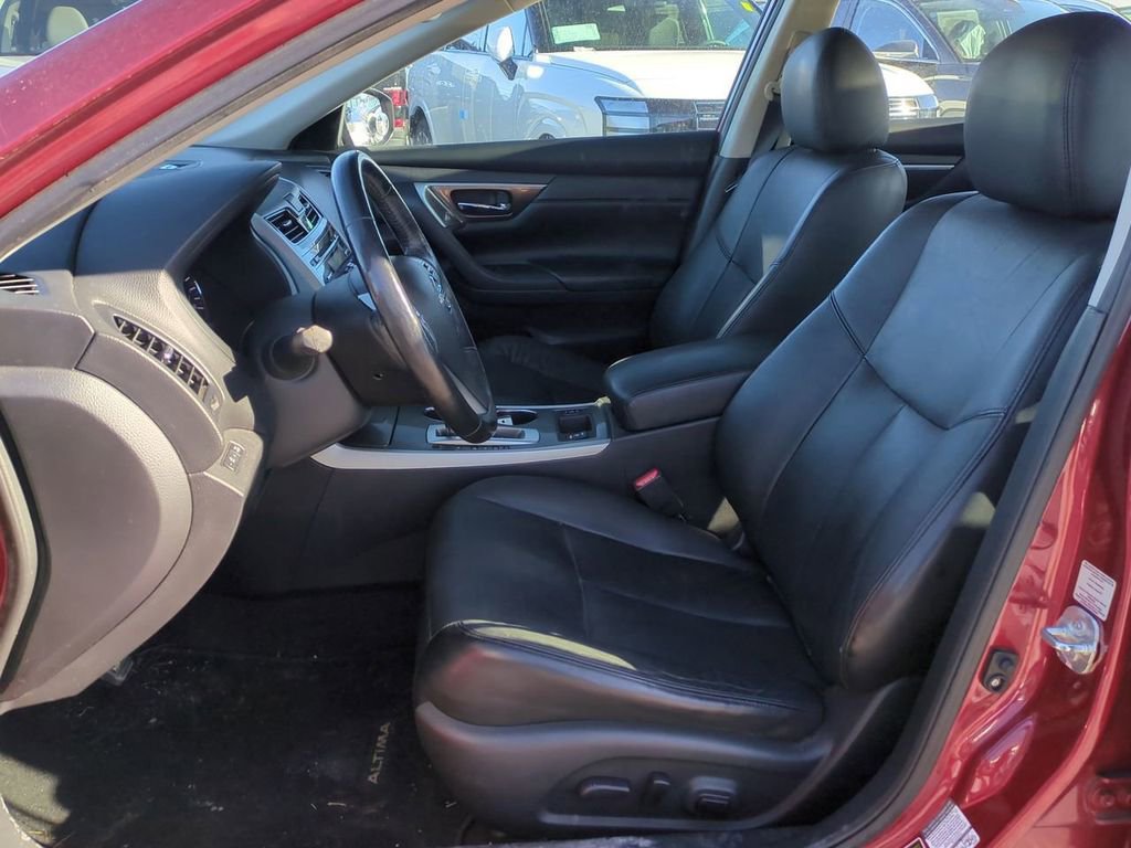Used 2014 Nissan Altima 2.5 SL w/ Moonroof Package image 21
