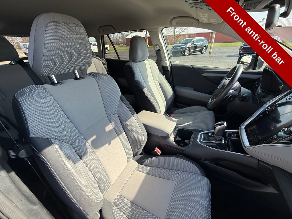 Used 2024 Subaru Outback Premium AWD/4WD image 39