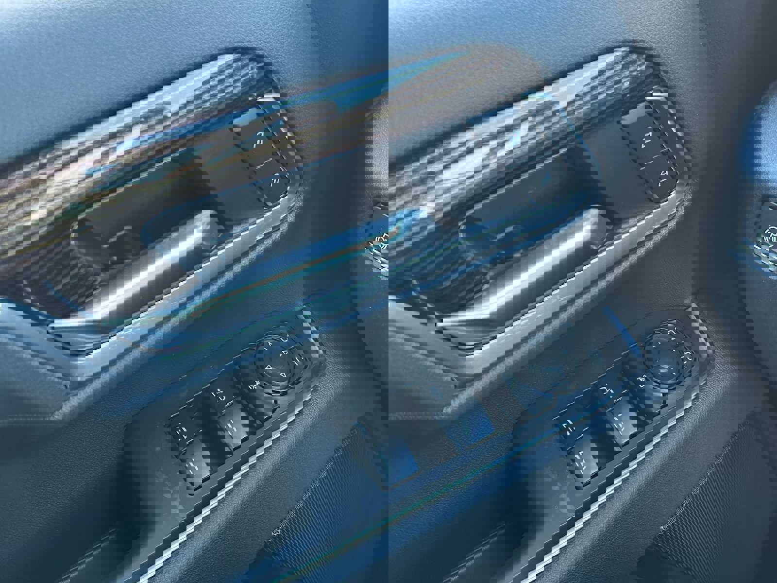 New 2026 GMC Sierra 2500 SLE w/ SLE Convenience Package image 31