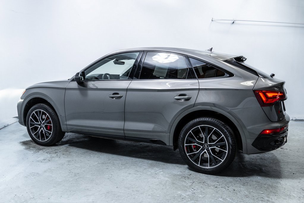 Used 2025 Audi SQ5 Premium Plus w/ Premium Plus Package image 2