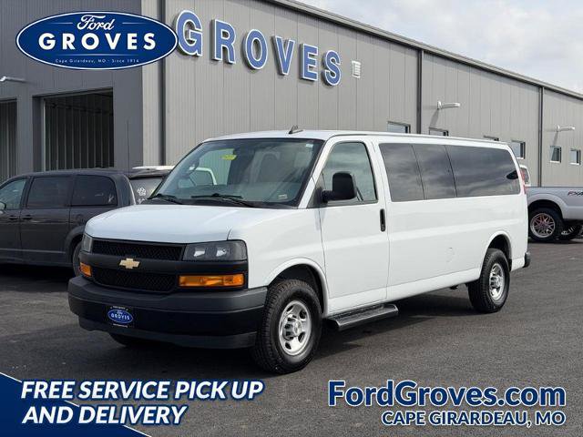 Used 2022 Chevrolet Express 3500 LS RWD image 1