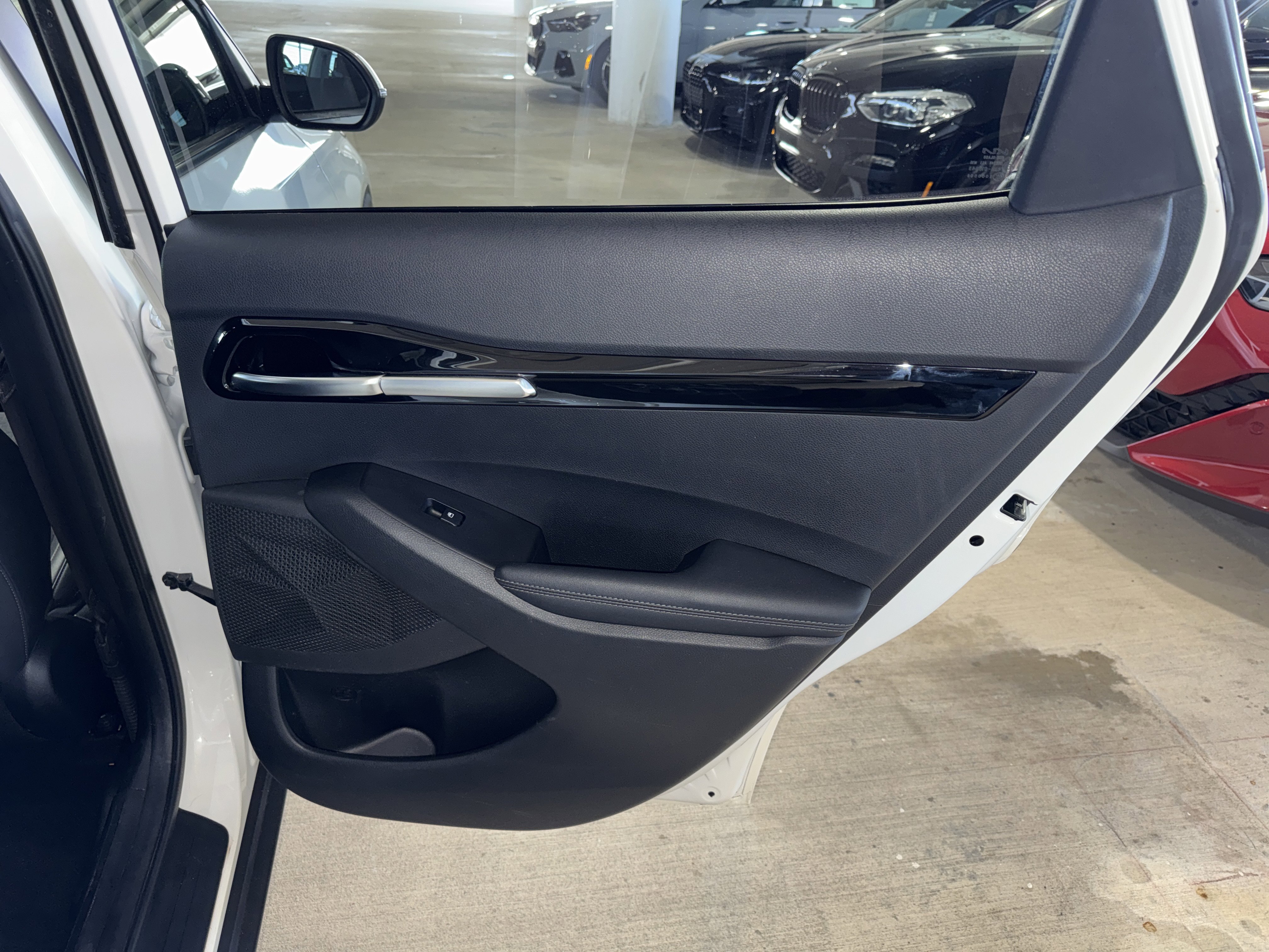 Used 2024 Kia Seltos S image 11