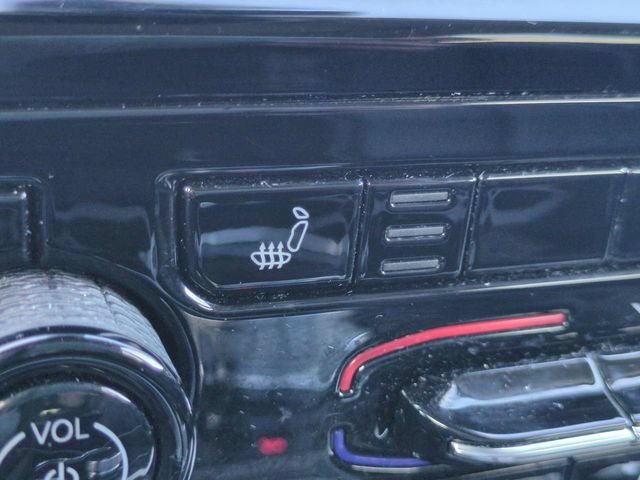 Used 2021 Jeep Grand Cherokee L Limited AWD/4WD image 24