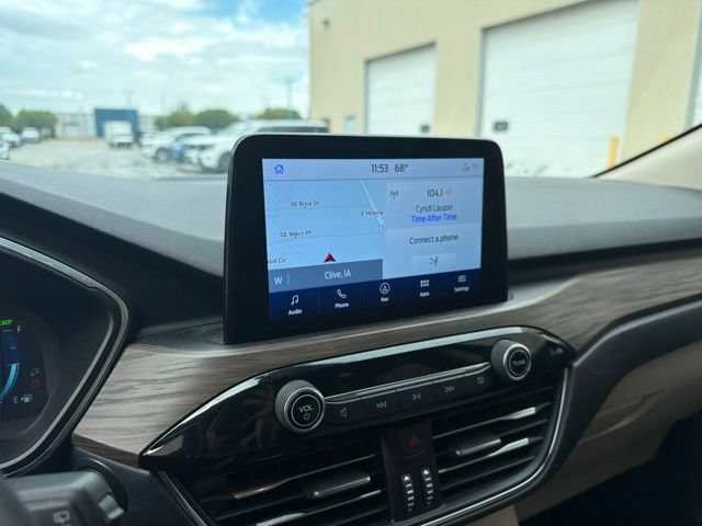 Used 2020 Ford Escape Titanium w/ Titanium Premium Package 2.0 AWD/4WD image 27