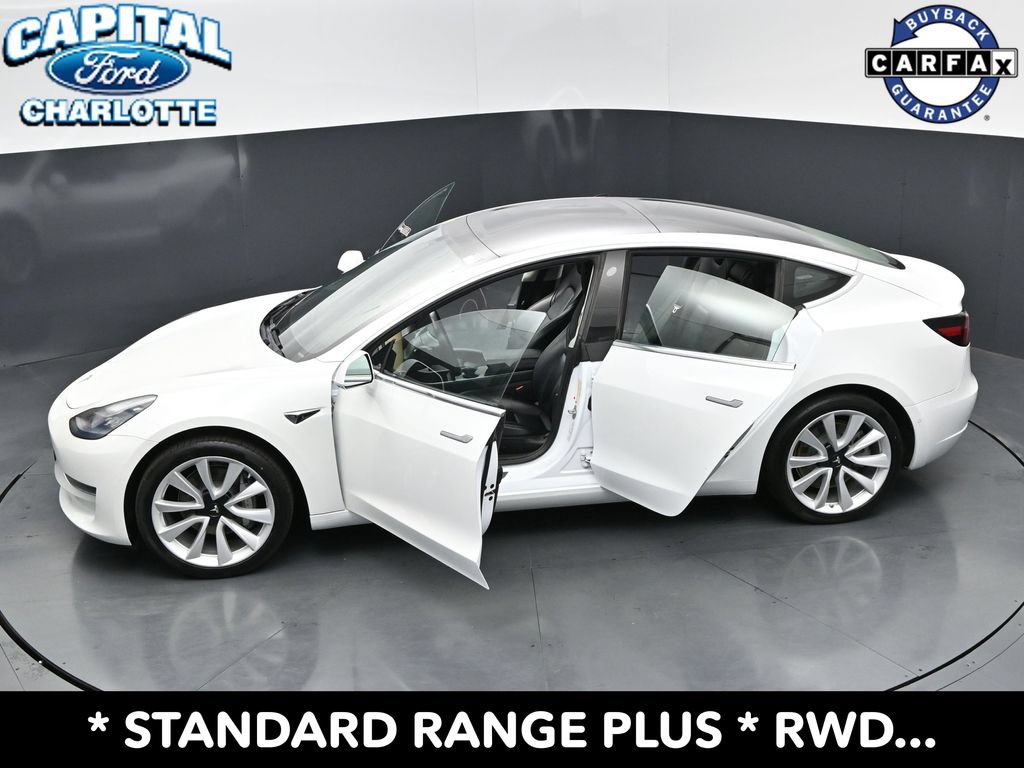 Used 2020 Tesla Model 3 Standard Range Plus RWD image 31
