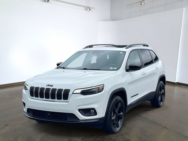 Used 2023 Jeep Cherokee Altitude Lux w/ Lux Elite Package