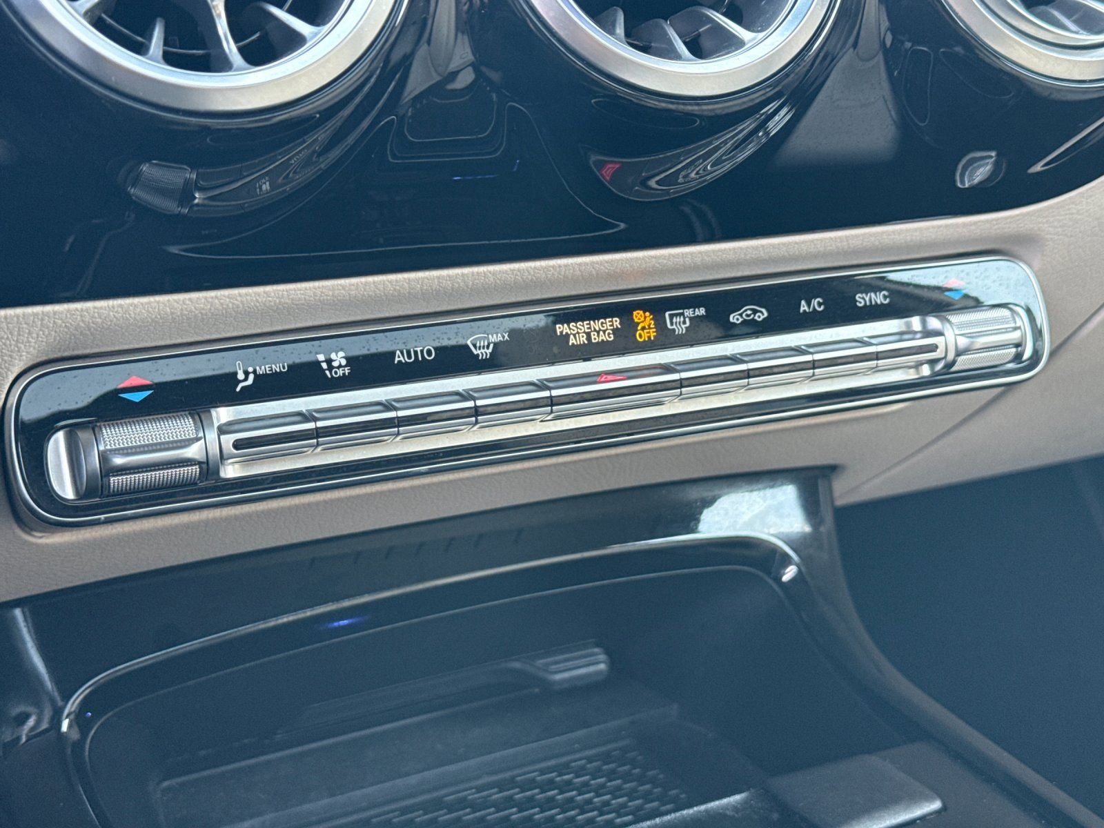 Used 2021 Mercedes-Benz A 220 image 21