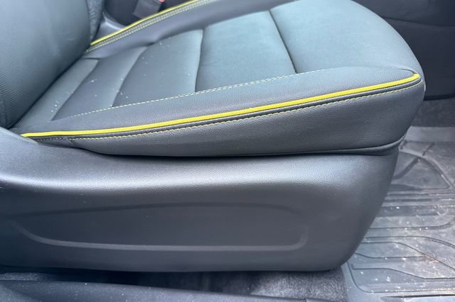 Used 2026 Chevrolet TrailBlazer ACTIV w/ Convenience Package FWD image 23